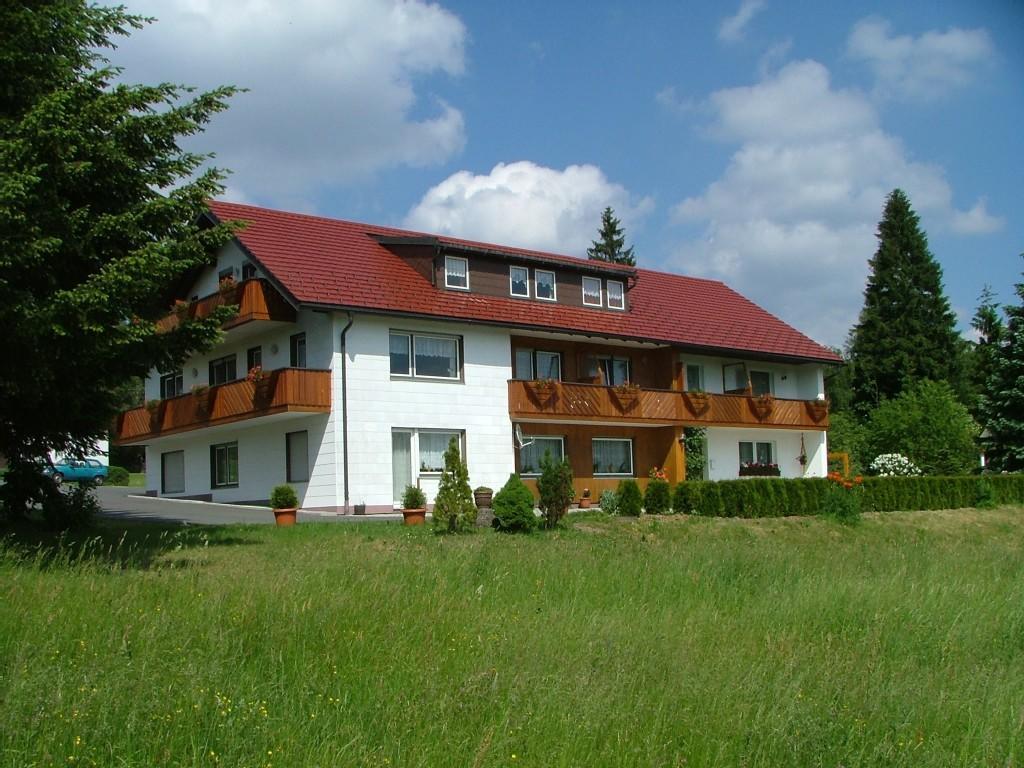 Haus Rosenbuehl Bed & Breakfast วาร์เมนชไตนาค ภายนอก รูปภาพ