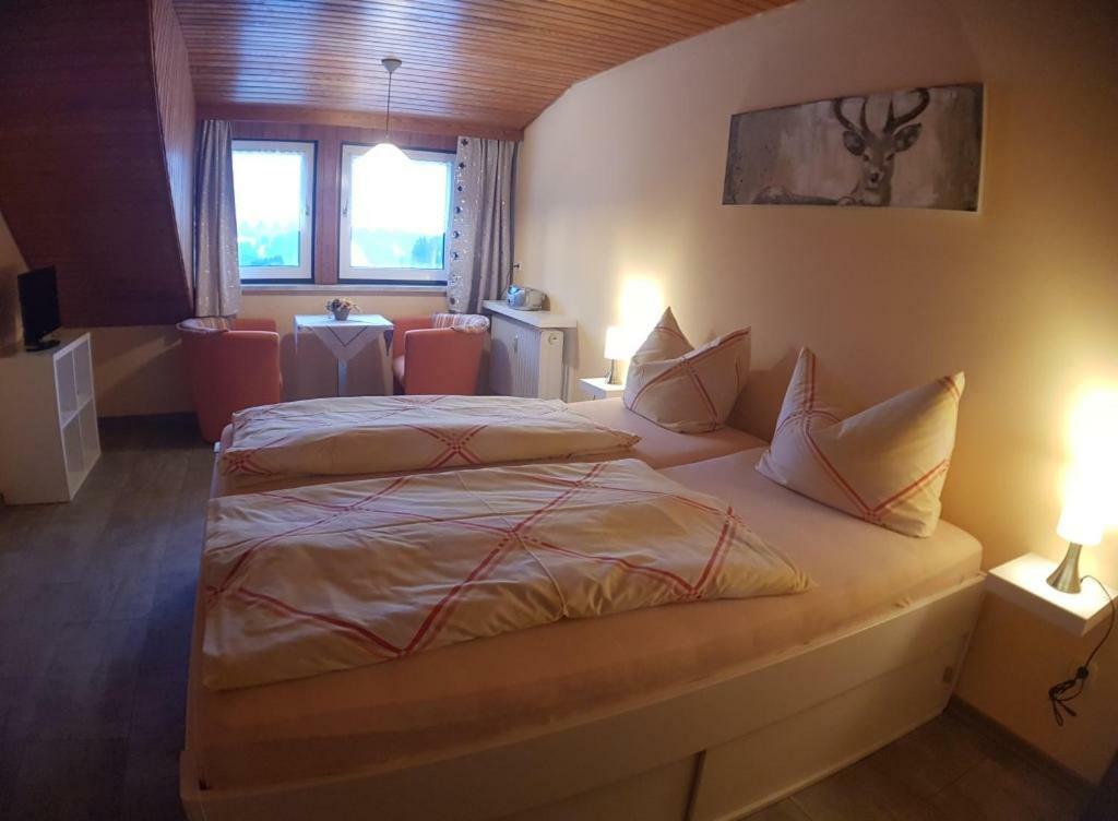 Haus Rosenbuehl Bed & Breakfast วาร์เมนชไตนาค ภายนอก รูปภาพ