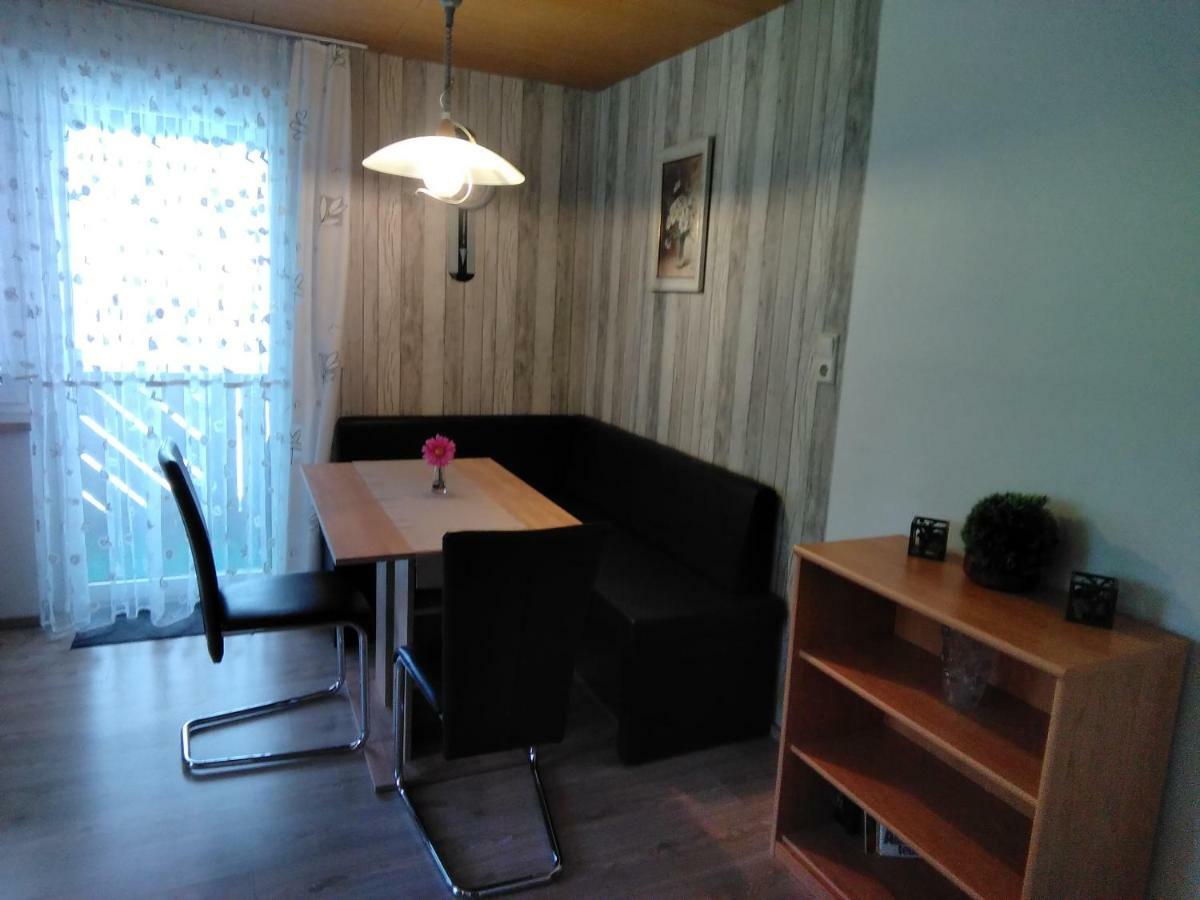 Haus Rosenbuehl Bed & Breakfast วาร์เมนชไตนาค ภายนอก รูปภาพ